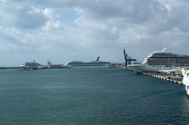 Fort Lauderdale, Port Everglades cruise port schedule July-December
