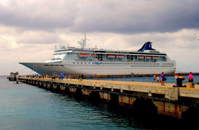 Roatan, Honduras Cruise Ship Schedule July-December 2020 | Crew Center