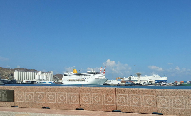 cruise liners in oman