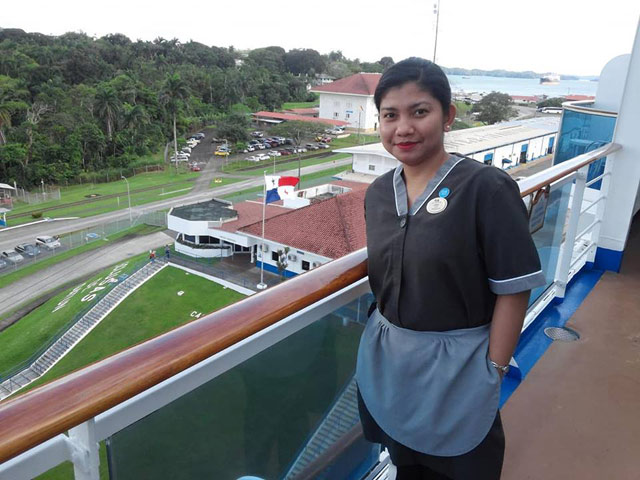 cruise ship room attendant