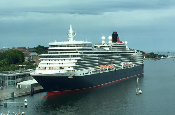 queen elizabeth 2 cruise ship itinerary 2022
