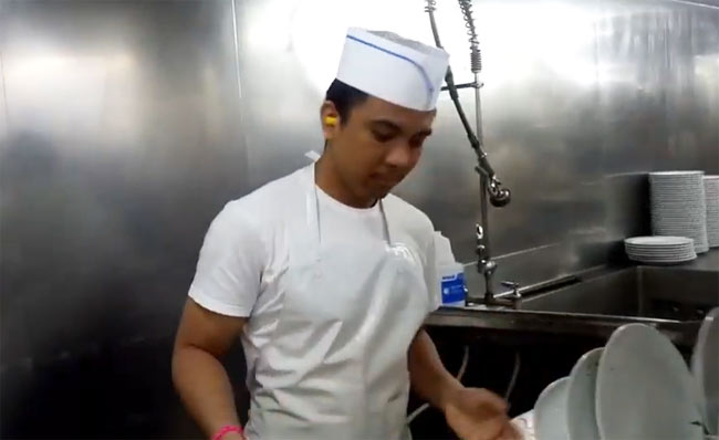 galley attendant in cruise ship salary