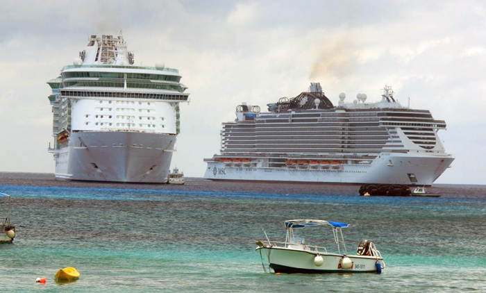cruise ship schedule for grand cayman