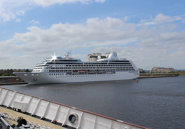 cruise ship leaving edinburgh today
