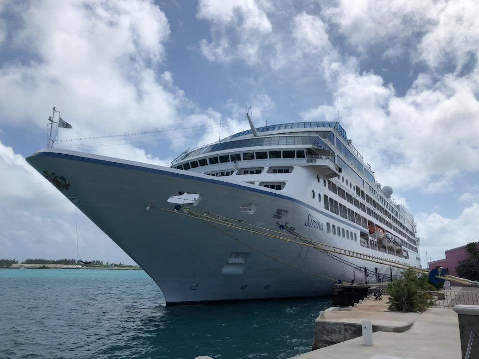 cruise ship schedule in bermuda