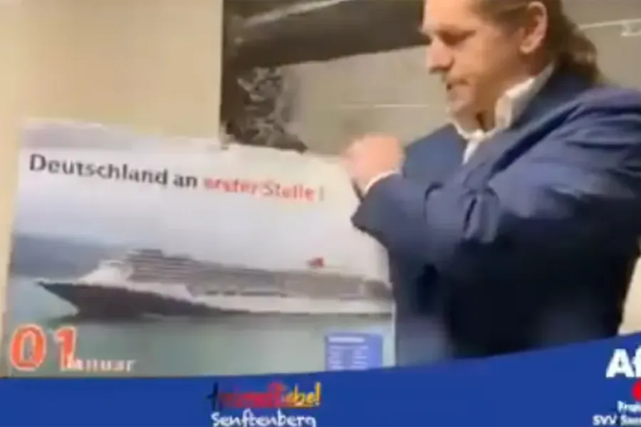 rasist calendar with cruise ships posted by right wind party in germany