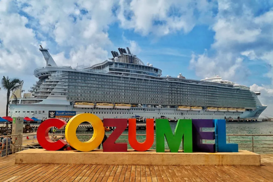 cozumel cruise dock schedule