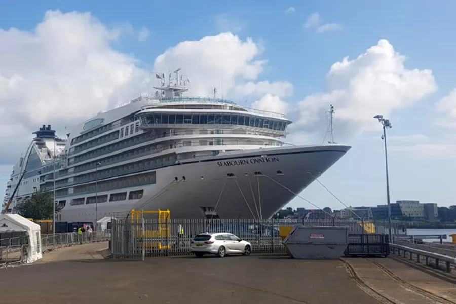cruise ships coming to newcastle