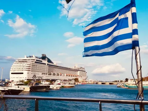 cruise ship schedule athens