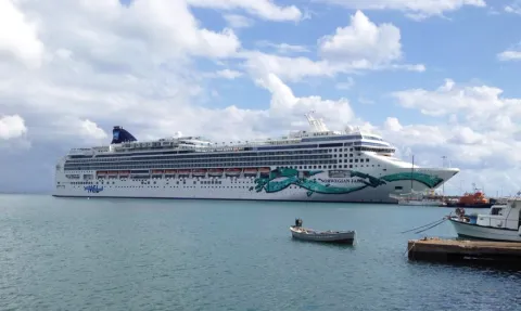 barcelona cruise terminal departures