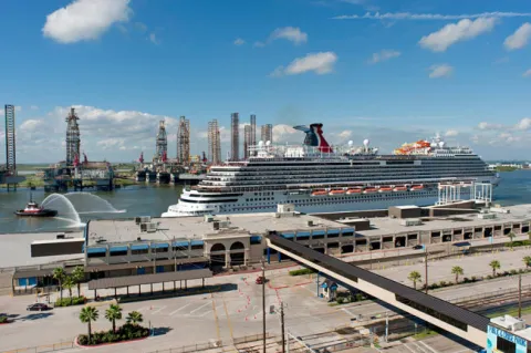 where do oceania cruise ships dock in san francisco