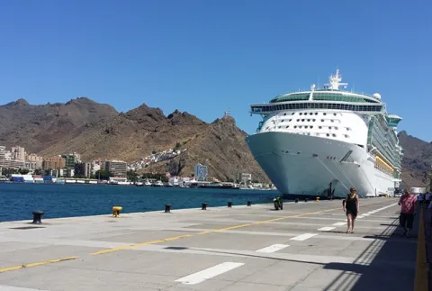 barcelona cruise terminal departures